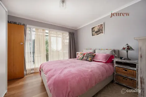 Property photo of 3/121 Old Surrey Road Havenview TAS 7320