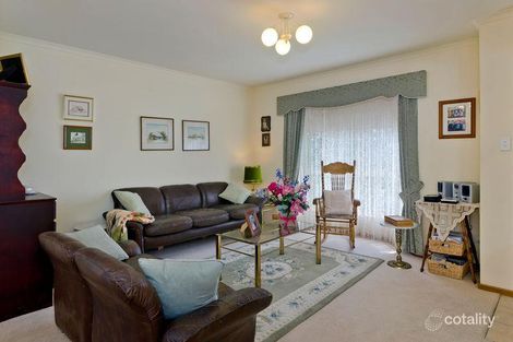 Property photo of 9 Tuscanny Way Woodcroft SA 5162