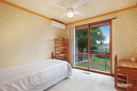 Property photo of 27 Larool Avenue St Helena VIC 3088
