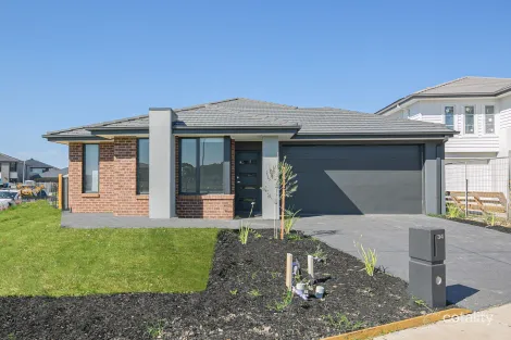 34 Broadway St, Berwick, VIC 3806