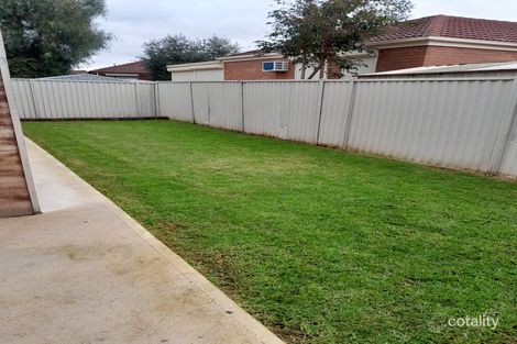 Property photo of 12 Wyperfeld Circuit Caroline Springs VIC 3023