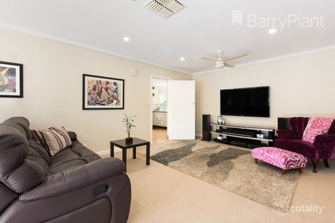Property photo of 43 Fleetwood Crescent Frankston South VIC 3199