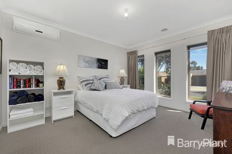 Property photo of 10 Jenolan Way South Morang VIC 3752