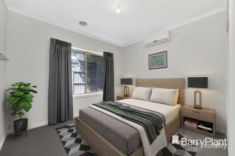 Property photo of 10 Jenolan Way South Morang VIC 3752