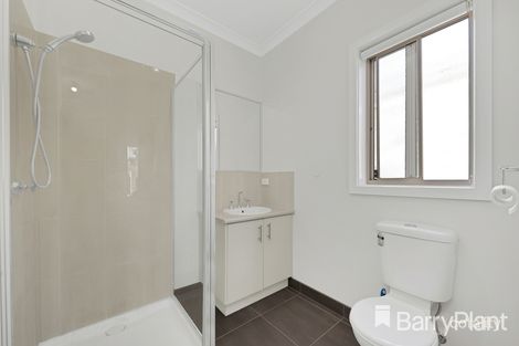 Property photo of 10 Jenolan Way South Morang VIC 3752