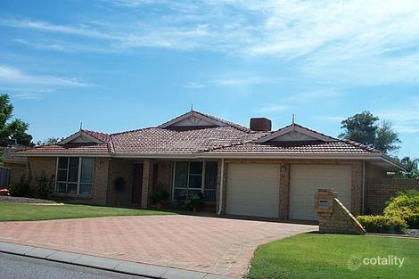 10 Chesterton Dr, Thornlie, WA 6108