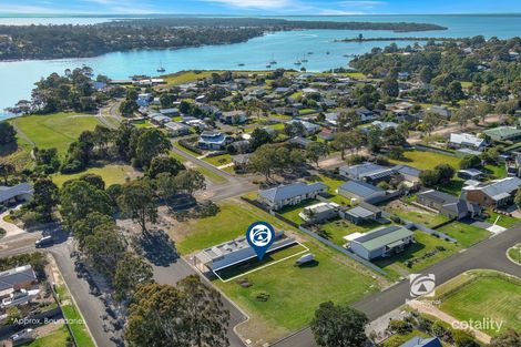 8 Centre Way, Newlands Arm, VIC 3875