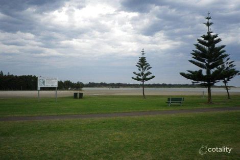 Property photo of 2/75 Reddall Parade Lake Illawarra NSW 2528