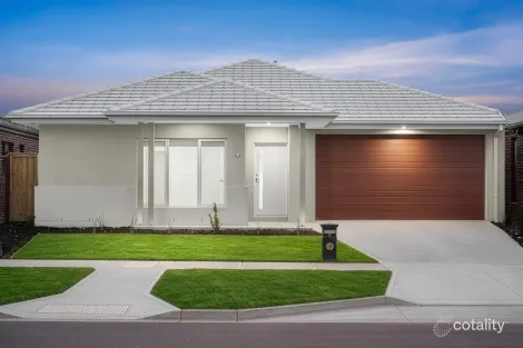 Property photo of 8 Climbing Drive Wyndham Vale VIC 3024