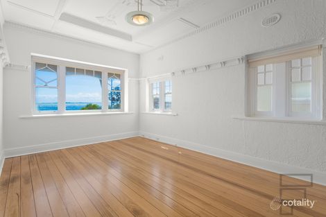 Property photo of 5/23 Marine Parade St Kilda VIC 3182