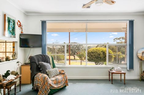 Property photo of 96 Canterbury Road Victor Harbor SA 5211