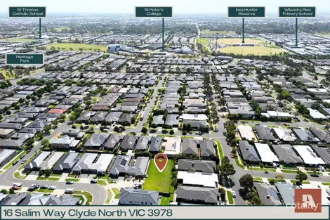 16 Salim Way, Clyde North, VIC 3978