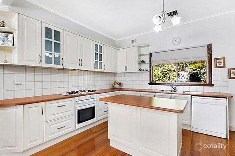 Property photo of 51 Pascoe Avenue Strathmore VIC 3041