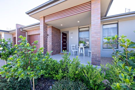 Property photo of 62 Fountain Circuit Dubbo NSW 2830
