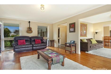 Property photo of 20 Jinchilla Avenue Frankston South VIC 3199