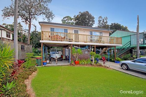 Property photo of 4 The Peninsula Killarney Vale NSW 2261
