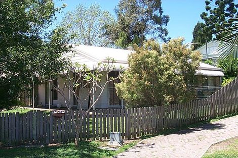Property photo of 2 Banks Crescent Wynnum West QLD 4178