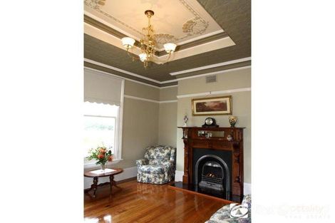 Property photo of 8 Drake Court Bunyip VIC 3815