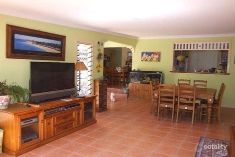 Property photo of 28 Pine Crescent Sandy Beach NSW 2456