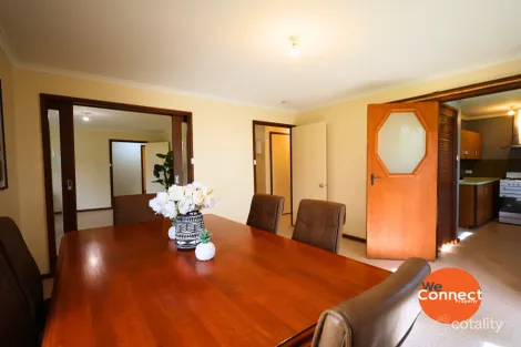 Property photo of 28 Poznan Crescent Hackham West SA 5163