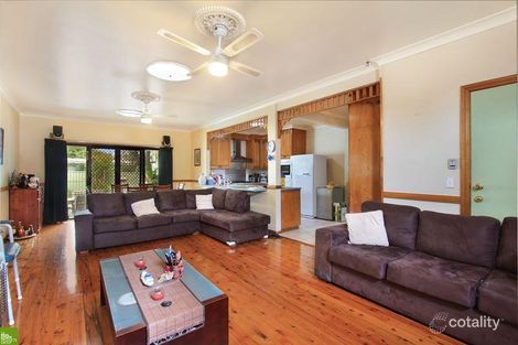 Property photo of 6 Lakelands Drive Dapto NSW 2530