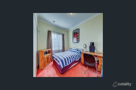 Property photo of 35 Rose Grange Boulevard Tarneit VIC 3029