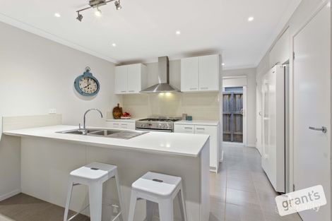 Property photo of 21 Lexington Crescent Officer VIC 3809