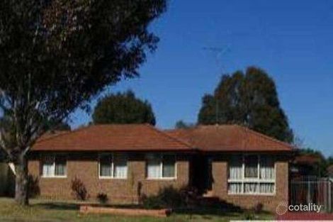 12 Naoli Pl, St Clair, NSW 2759