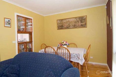Property photo of 2 Daymar Drive Mooroolbark VIC 3138
