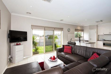 Property photo of 11 McArthurs Road South Morang VIC 3752