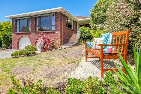 142 Wells Pde, Blackmans Bay, TAS 7052