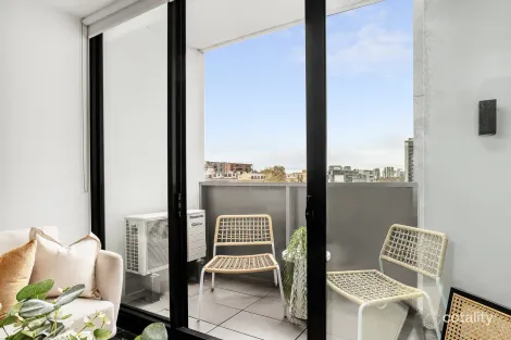 Property photo of 410/22 Chatham Street Prahran VIC 3181