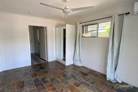 21 Slathiel St, Brinsmead, QLD 4870