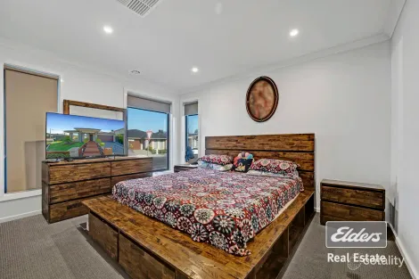 Property photo of 144 Hummingbird Boulevard Tarneit VIC 3029