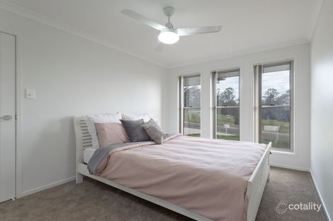 Property photo of 19 Ministerial Court Jones Hill QLD 4570