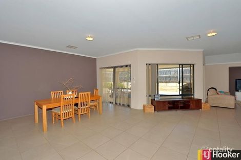 Property photo of 11 Breynia Link Halls Head WA 6210