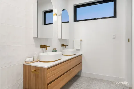 Property photo of 19A Lincoln Avenue Fulham Gardens SA 5024