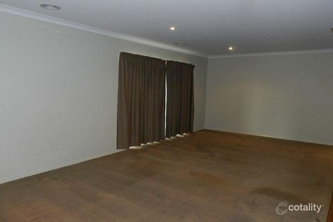 Property photo of 2 Terage Court California Gully VIC 3556