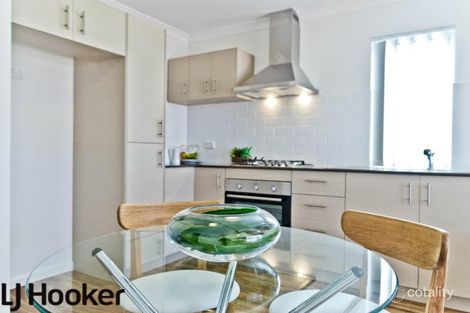 Property photo of 1/22 Hampstead Gate Success WA 6164