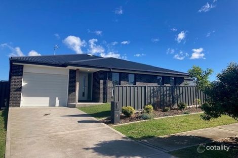 2 Hodges St, Wyee, NSW 2259