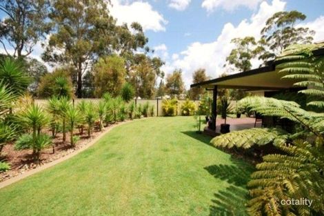 1 Crumpton Pl, Beerwah, QLD 4519