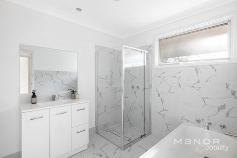 Property photo of 5 Reuben Street Winston Hills NSW 2153