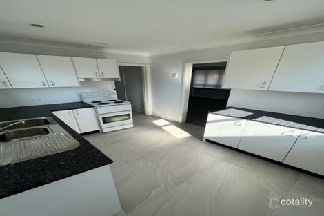 Property photo of 13 Blaxland Avenue Singleton Heights NSW 2330