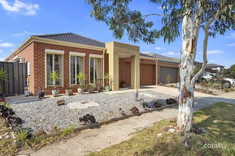Property photo of 46 Eltham Parade Manor Lakes VIC 3024