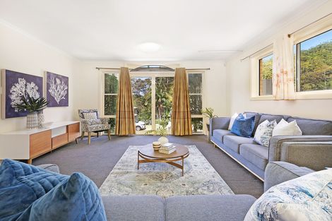Property photo of 22 Thames Drive Erina NSW 2250