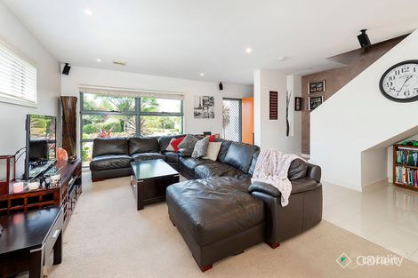 Property photo of 26 Ashberg Drive Waterways VIC 3195