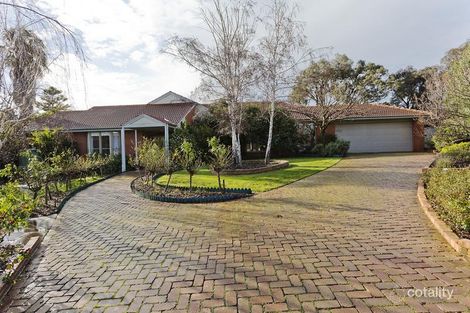 4 Harrods Ct, Strathdale, VIC 3550