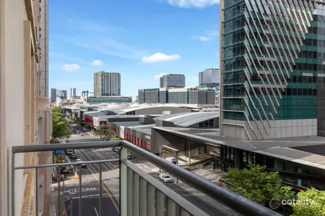 Property photo of 719/585 La Trobe Street Melbourne VIC 3000