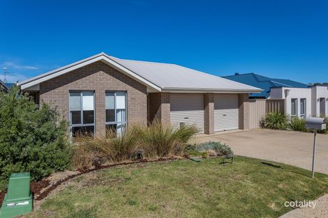 Property photo of 15 Edgehill Walk Noarlunga Downs SA 5168