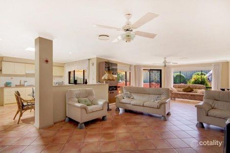 Property photo of 4 Herriott Crescent Horsley NSW 2530